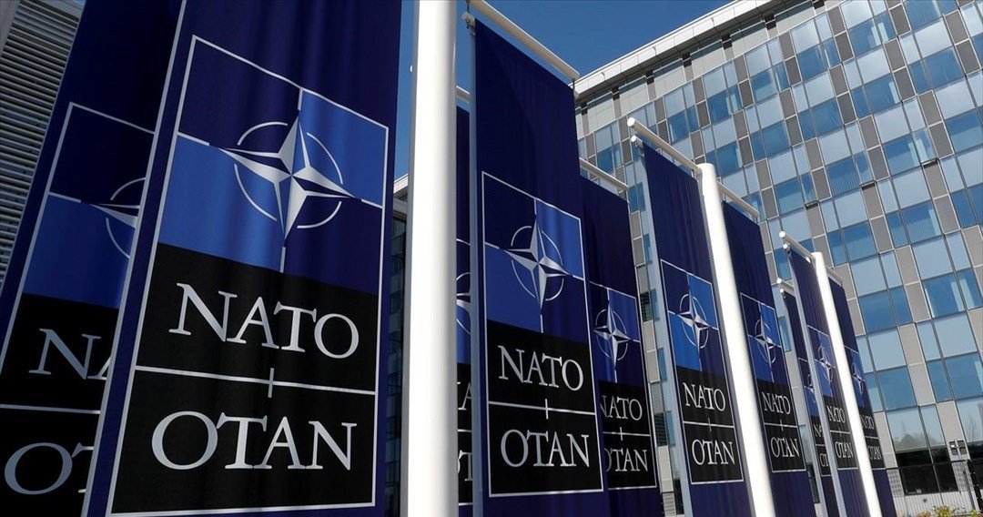 K. Λάβδας στο AnatropiNews: Το ΝΑΤΟ ενισχύεται, η Ευρώπη αγωνιά