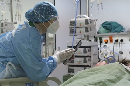 Κοροναϊός: Δραματική αύξηση των θανάτων – 18 νεκροί, 7 σε ΜΕΘ στο επταήμερο…