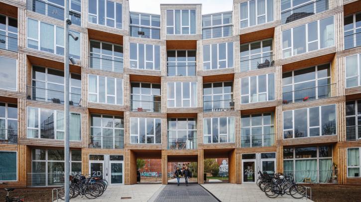 H κοινωνική κατοικία στο προσκήνιο