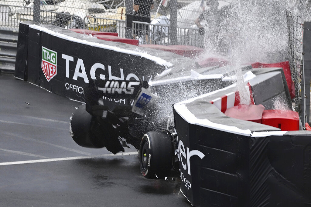 F1 – Σουμάχερ: Κόπηκε στα δύο το μονοθέσιό του