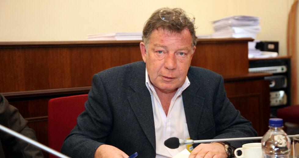 Πέθανε από ανακοπή ο Ηλίας Νικολακόπουλος