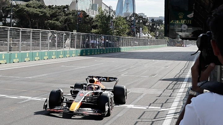Νίκη Φερστάπεν, «τραγωδία» για τη Ferrari