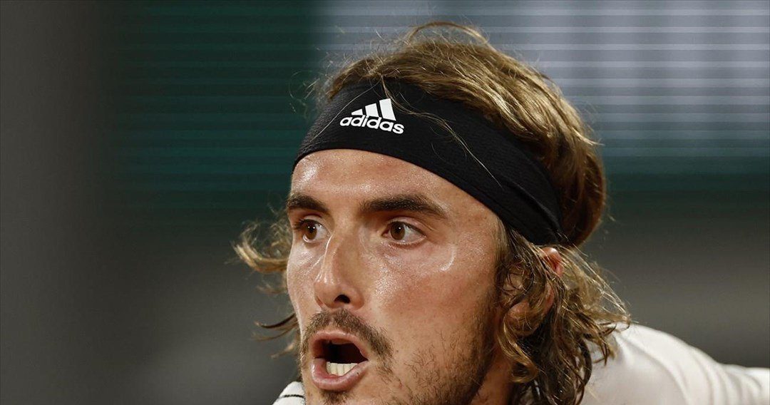 Τσιτσιπάς: Τώρα απειλεί με… απόλυση τον πατέρα του – «Δεν είναι πολύ&hellip;