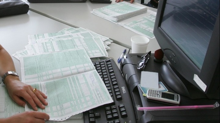 Παρατείνεται η προθεσμία υποβολής των φορολογικών δηλώσεων έως τις 30 Αυγούστου