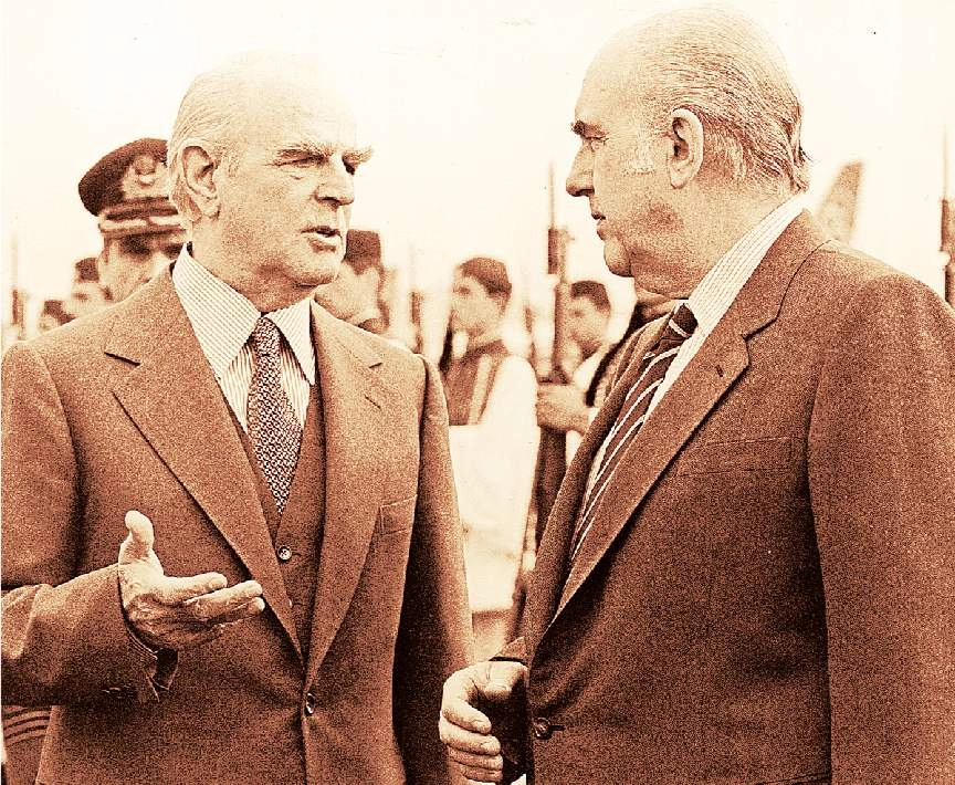 Η επίκαιρη επιστολή του Ανδρέα στον Καραμανλή για το Πολυτεχνείο: “Σε τι οφείλεται…