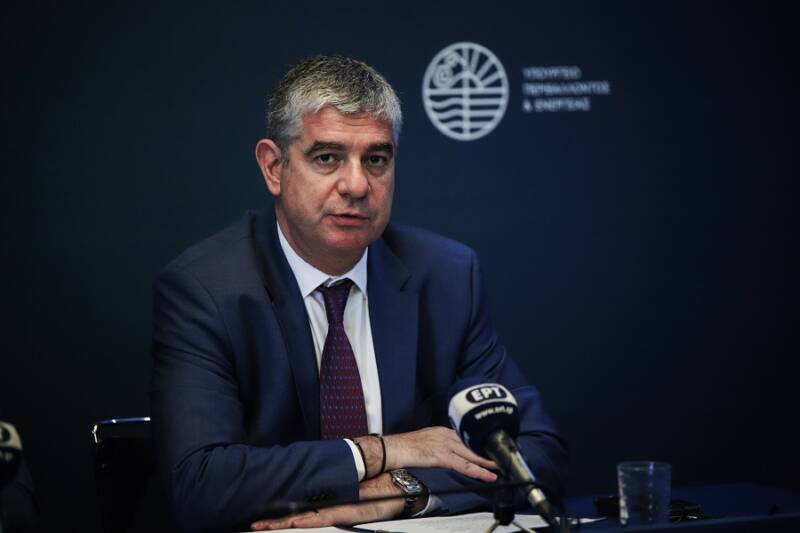 Συνέντευξη του Υφ. Ανάπτυξης & Επενδύσεων Γ. Τσακίρη: Στροφή στην ψηφιακή οικονομία και βιωσιμότητα