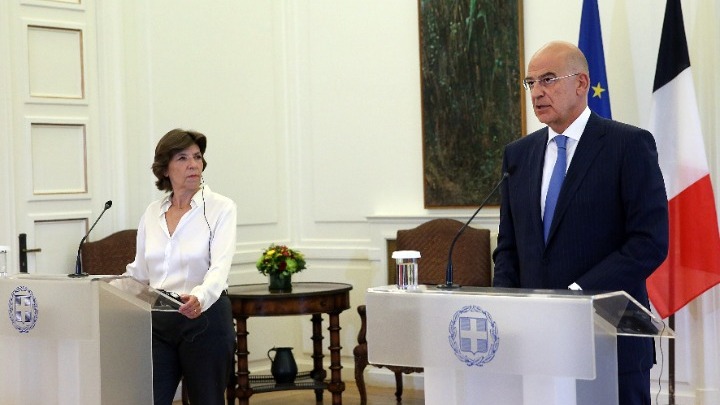 Δένδιας: Απορρίπτουμε τα νεο-οθωμανικά νταηλίκια