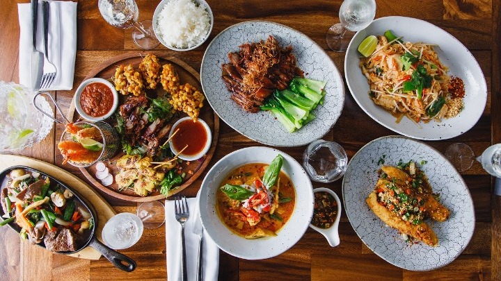 Ένα ευρώ κατά κεφαλή επιπλέον χρέωση σε πελάτες για να πληρωθούν οι λογαριασμοί ενέργειας από βελγική αλυσίδα εστιατορίων