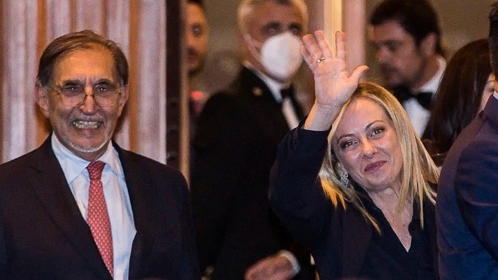 Ιταλία: Η ακροδεξιά κυβέρνηση της Τζόρτζια Μελόνι ορκίσθηκε στο μέγαρο Κυρινάλιο