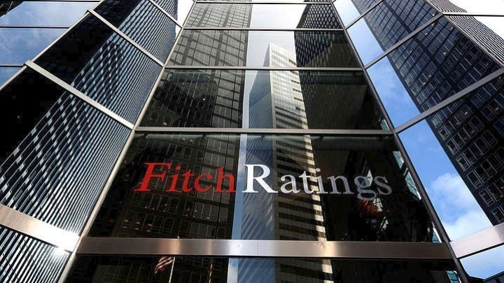 Ο Fitch αναβαθμίζει το αξιόχρεο της Ελλάδας