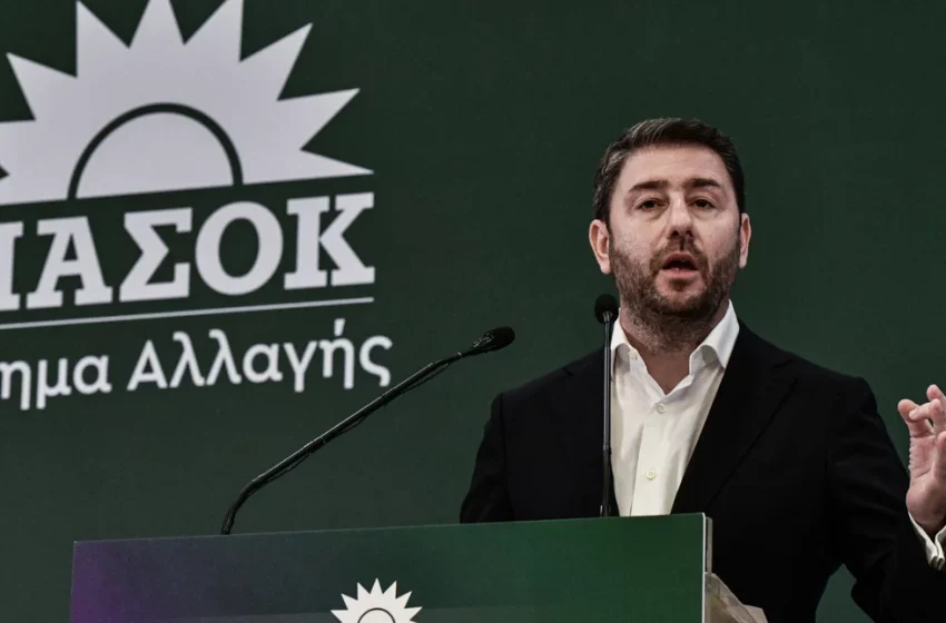 Ανδρουλάκης: “Σε αδιέξοδο ο πρωθυπουργός”