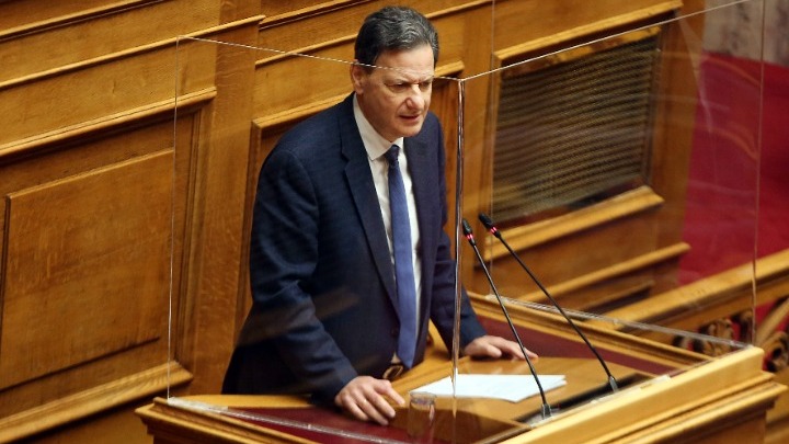 Σκυλακάκης: Περίπου 100.000 «κόκκινα» δάνεια έχουν «πρασινίσει»