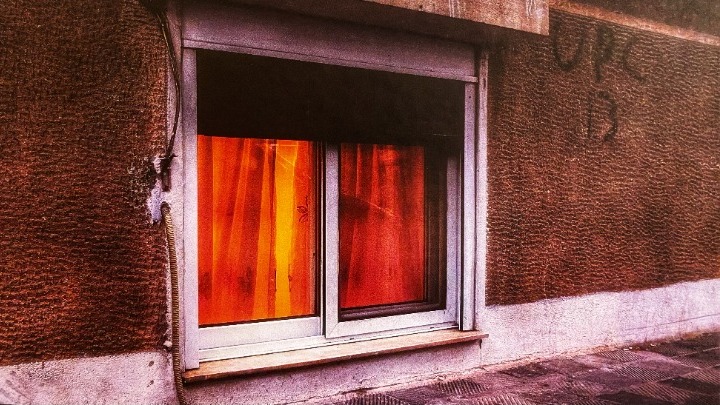 50 φωτογραφίες στην έκθεση «Lockdowned» από τον φωτογράφο του lockdown Χάρη Παπαδημητρακόπουλο