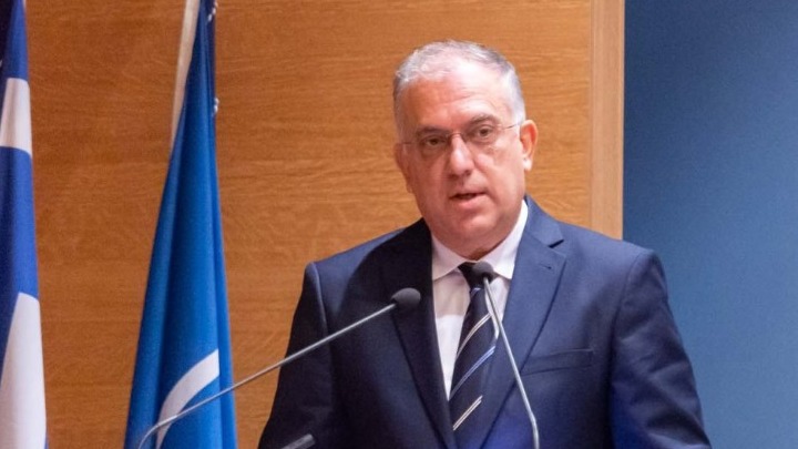 Θεοδωρικάκος για Μύκονο: Γκρίζες ζώνες ανομίας δεν γίνονται αποδεκτές πουθενά στην Ελλάδα