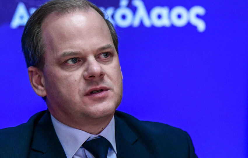 Σοβαρά ερωτήματα για Κ. Αχ. Καραμανλή: Αποζημίωση 3,3 εκατ. ευρώ στην εταιρεία για μια σύμβαση(717) που ήταν στον αέρα