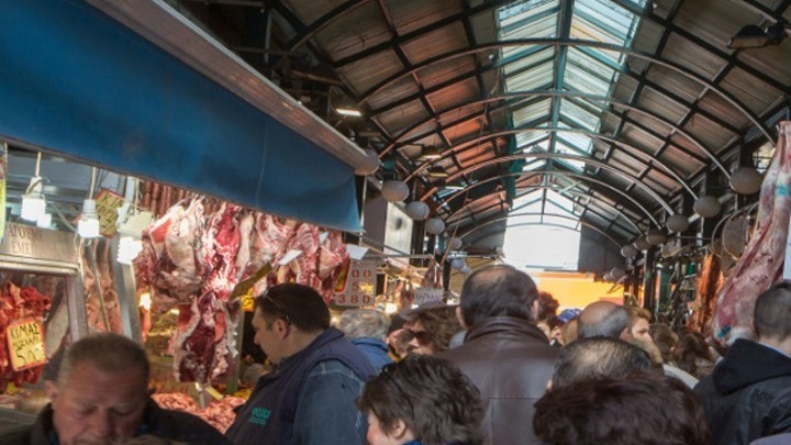 Στην τελική ευθεία για το πανάκριβο πασχαλινό τραπέζι