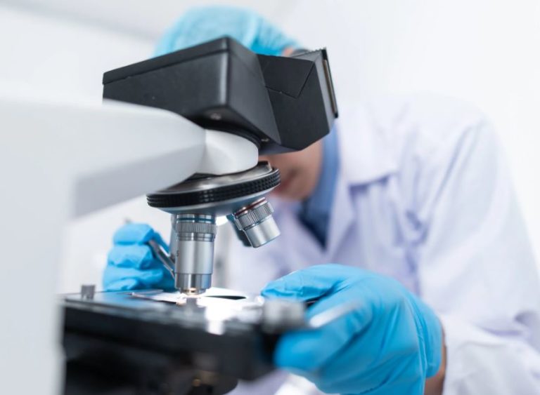 Μιλάνο: Άνδρας από την Ελλάδα πέθανε μολυσμένος από μύκητα Candida Auris