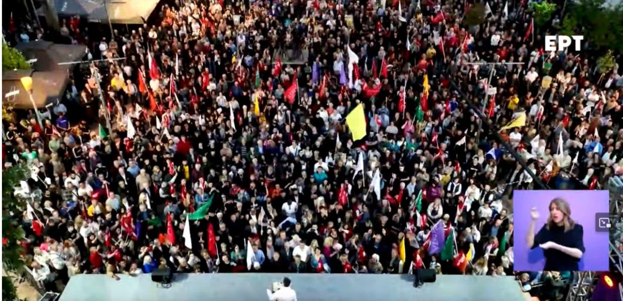 Τσίπρας στο Αγρίνιο: «Από την πλατεία Δημοκρατίας, η Δημοκρατία αντεπιτίθεται»