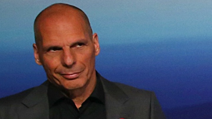 Βολές Βαρουφάκη μετά τα συγχαρητήρια στον Πιερρακάκη για…