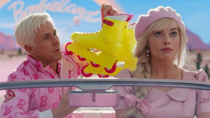 «Barbie»: Οι πρωταγωνιστές της εξερευνούν τον «πραγματικό κόσμο» στο τελικό τρέιλερ