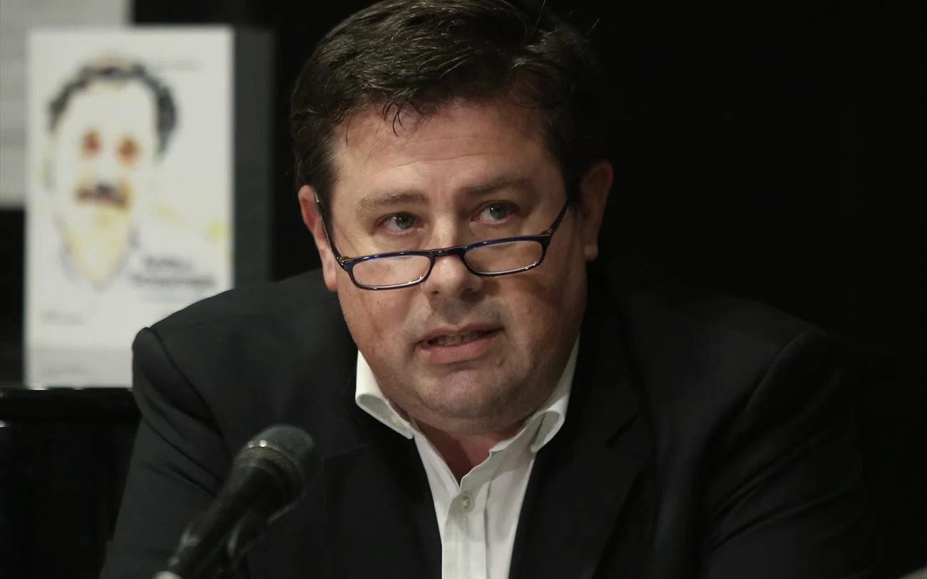 Μηνύσεις του εκδότη της «δημοκρατίας» Ιωάννη Φιλιππάκη κατά Μιωνή και Παπασταύρου