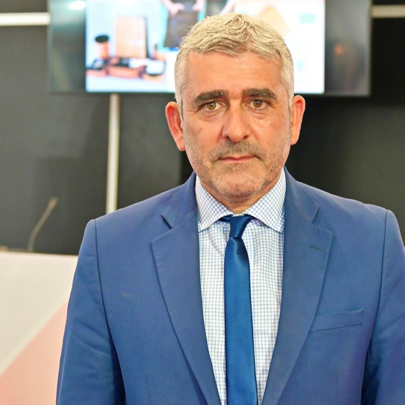  Ιωάννης Δαβερώνης / Υπολειτουργία μονάδων εστίασης και ξενοδοχείων λόγω έλλειψης προσωπικού