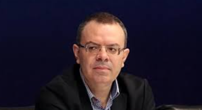 Μανώλης Κοττάκης / Η αντισυστημική ψήφος… εκτοξεύεται με τις απαγορεύσεις