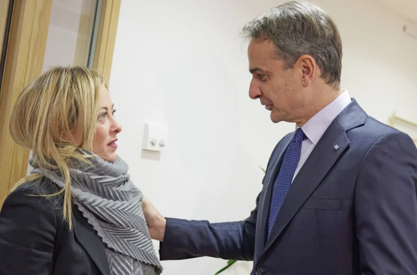 Repubblica: Στροφή της Ευρώπης προς τα δεξιά – Η συμμαχία του Μητσοτάκη με την Μελόνι