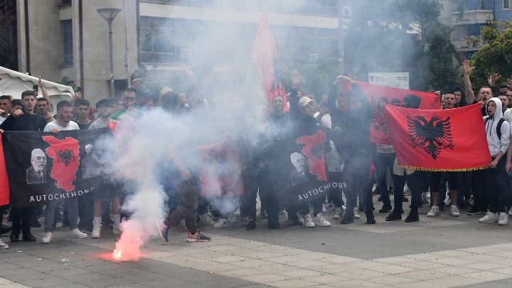 Κόσοβο: Δεν υποχωρεί στην απόφαση να εγκαταστήσει Αλβανούς δημάρχους σε σερβικές πόλεις