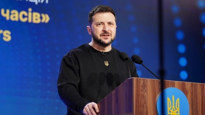 Ζελένσκι: Έτοιμη να εξαπολύσει την αντεπίθεσή της η Ουκρανία