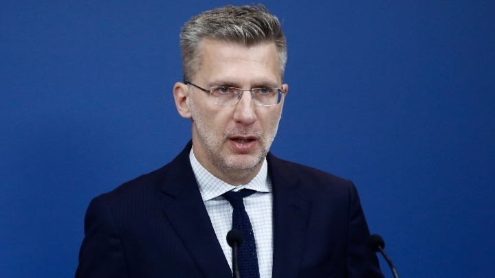 Σκέρτσος: Αν ΣΥΡΙΖΑ και ΠΑΣΟΚ ήταν υπεύθυνες πολιτικές δυνάμεις εξουσίας θα πρότειναν αντίστοιχα υπεύθυνα μέτρα