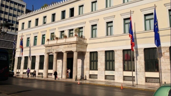 Νέα πρόστιμα από τον Δήμο Αθηναίων σε πολιτικά κόμματα για προεκλογική αφισο-«ρύπανση»&hellip;