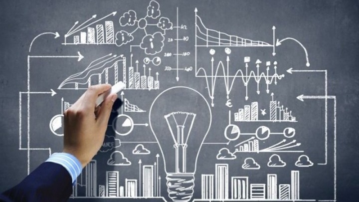 Τα βάρη του παρελθόντος και οι προκλήσεις του μέλλοντος