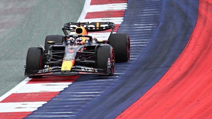 Τέταρτη σερί «pole» για Φερστάπεν