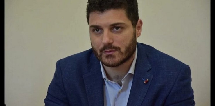 Τεμπονέρας στην ΚΕ ΣΥΡΙΖΑ: Οι διαδικασίες θα πρέπει να μετατεθούν για μετά τις αυτοδιοικητικές εκλογές