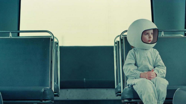 «The Rocketgirl Chronicles»: Λεύκωμα του Αυστραλού φωτογράφου Andrew Rovenko