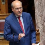 Χατζηδάκης: Δίκαιες λύσεις για τράπεζες και ευάλωτους δανειολήπτες προβλέπει το ν/σ για κόκκινα δάνεια
