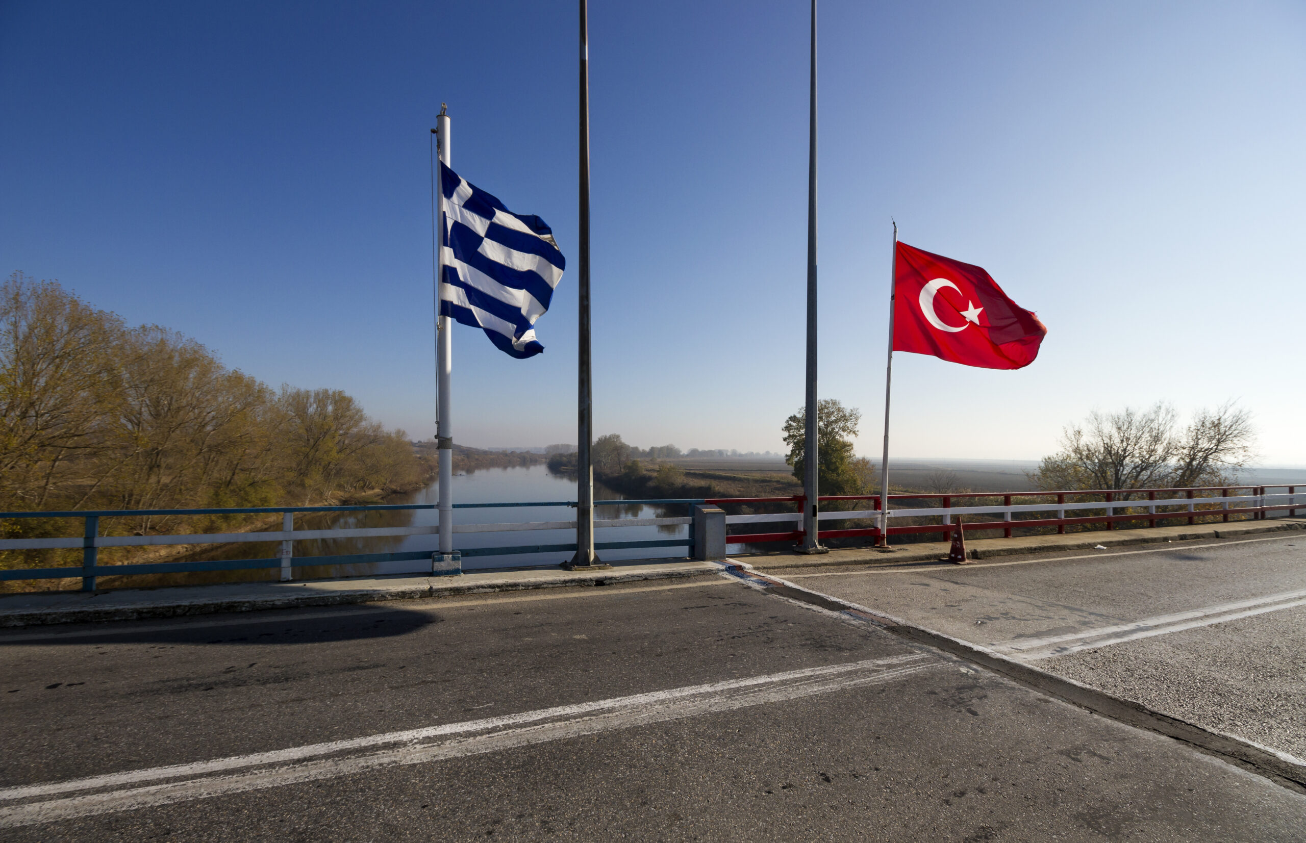 Μουράτ Ασλάν: Απέχουν πολύ από μια κοινή αντίληψη για τις διαφορές Eλλάδα – Τουρκία