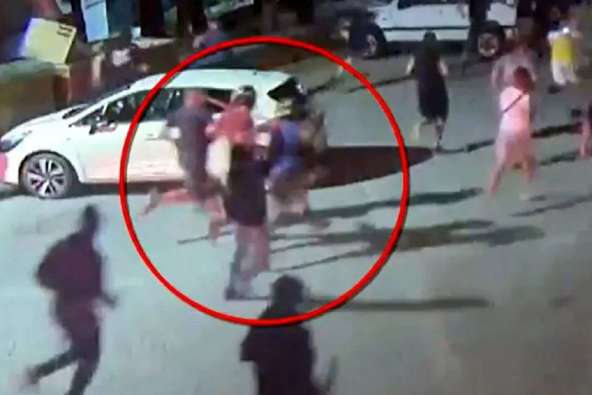 Νέα Φιλαδέλφεια: Αυτοί δολοφόνησαν τον Μιχάλη – Φωτογραφίες που τον χτυπούν με&hellip;