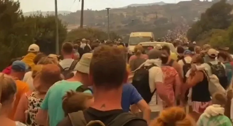 Spiegel: Θα επηρεάσει η κλιματική αλλαγή τον τουρισμό;