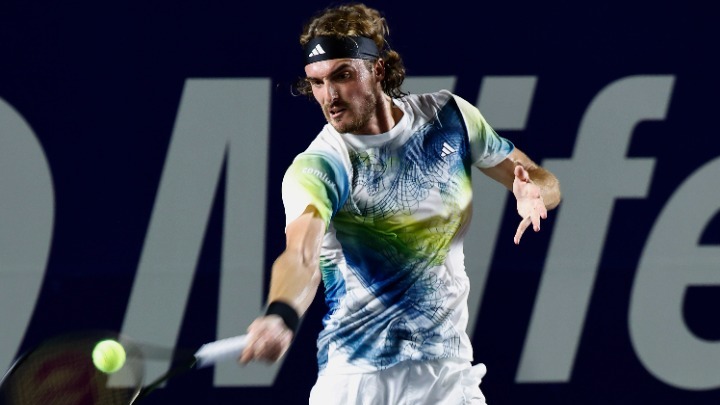 Θρίαμβος του Τσιτσιπά στο «Los Campos» κι επιστροφή στο Νο 4 του κόσμου