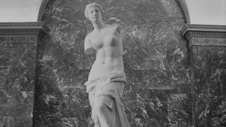 Αφροδίτη της Μήλου – Η πολύμηνη «Οδύσσεια» στο υγρό αμπάρι ενός πλοίου και ο δραματικός ακρωτηριασμός της 