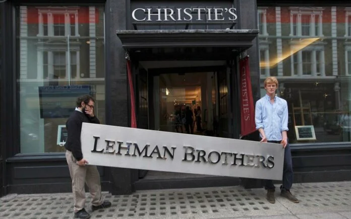 Lehman Brothers: Η «μητέρα όλων των κρίσεων» που ακολούθησαν