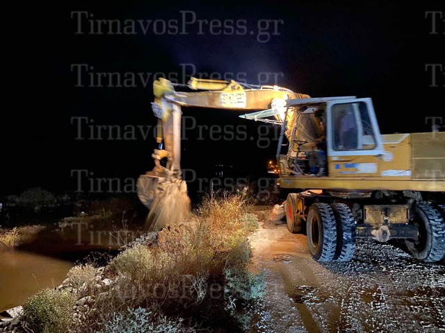 Σπάνε το ανάχωμα στο Φράγμα της Γυρτώνης για να αποσυμφορηθεί ο Πηνειός