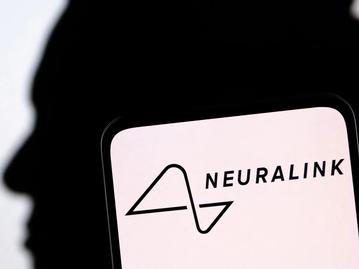 Η Neuralink του Ελον Μασκ πήρε άδεια για δοκιμές εγκεφαλικών εμφυτευμάτων σε ανθρώπους