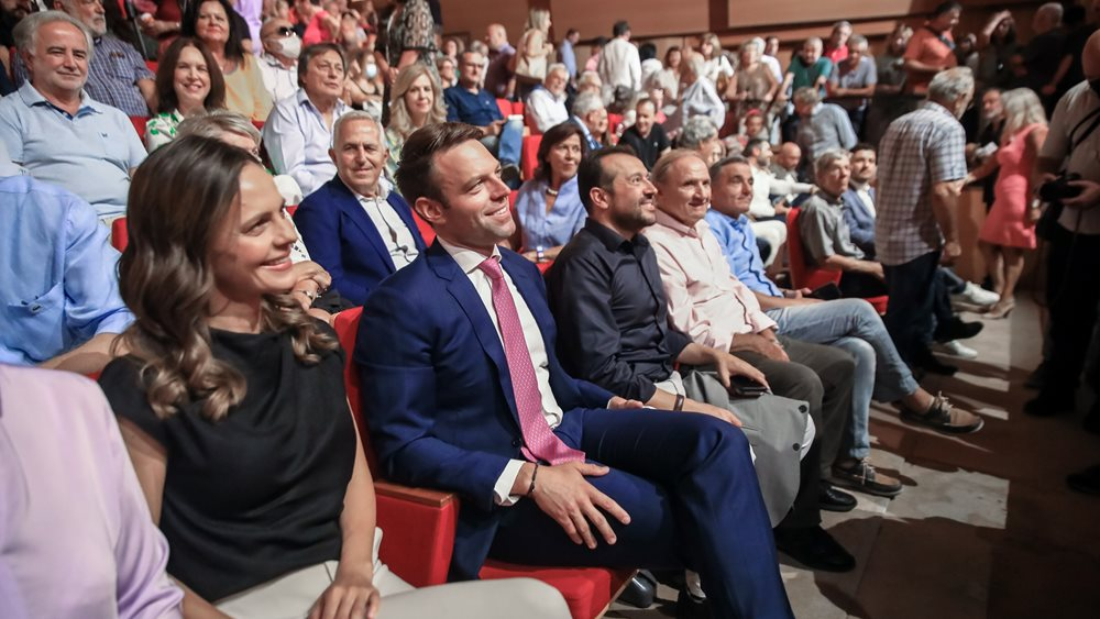 Διαρκές Συνέδριο ΣΥΡΙΖΑ: Και επισήμως υποψήφιος ο Στ. Κασσελάκης – Ξεκίνησαν οι ομιλίες