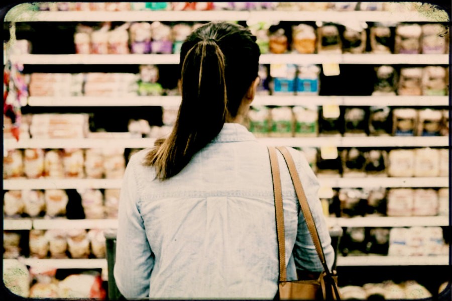 Μπαράζ αυξήσεων στα ράφια των σούπερ μάρκετ