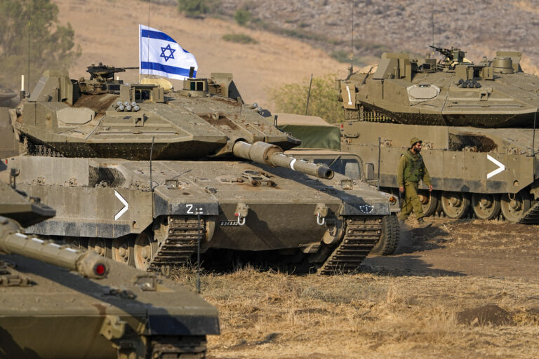 Πρώην αρχηγός του Βρετανικού Στρατού: Γιατί δεν πρέπει το Ισραήλ να απαντήσει στο Ιράν