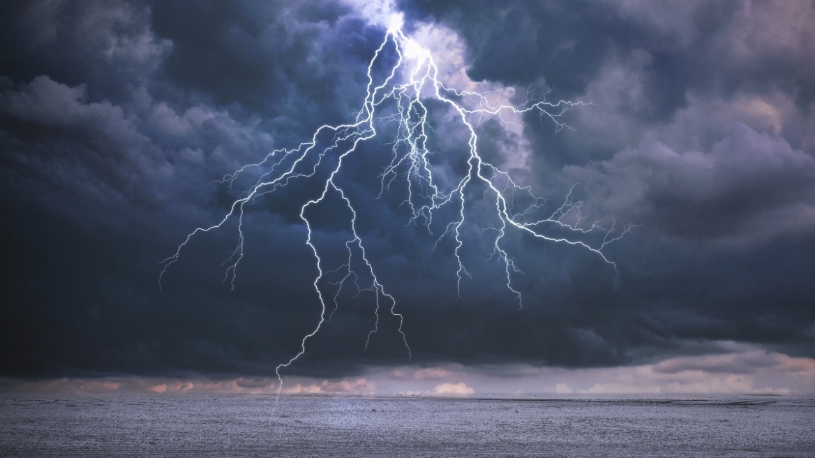 Meteo: Ο πλημμυρισμένος Βόλος και το φαινόμενο της Ψυχρής Λίμνης