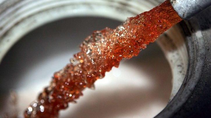 Δέσμευση περιουσιακών στοιχείων πέντε εταιρειών πετρελαιοειδών: Στο στόχαστρο…